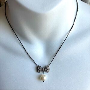 Betsey Johnson Bow & Pearl Necklace